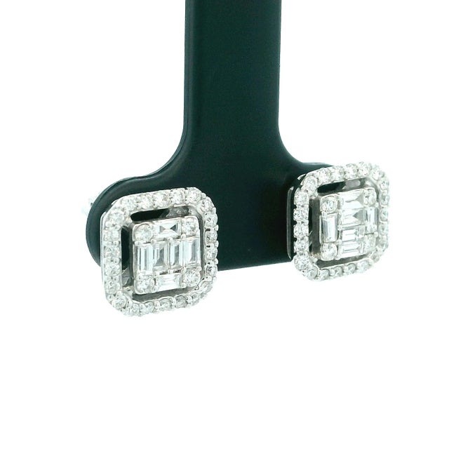 2000 - 2009 Invisible-Set Square Diamond Stud Earrings in 18k White Gold, 2.00 Carat, A Pair For Sale - Image 5 of 10