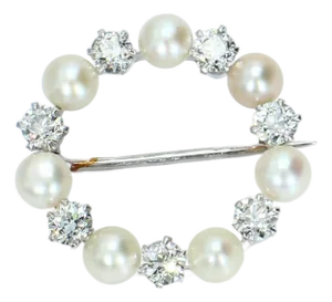 Mid 20th Century Champagne Pearl & Diamond Brooch in Platinum - 6.5g