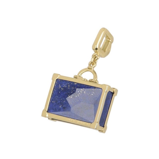 Louis Vuitton Padlock & Keys+ Two Bags Charm Yellow Gold Bracelet 125.7 Gm 18 KG For Sale In New York - Image 6 of 18