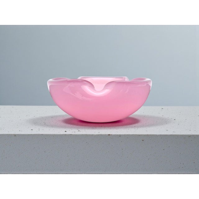 Pink Opaline Murano Glass Bowl from Manifattura Di Murano, 1970s For Sale - Image 4 of 6