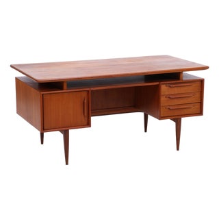 Mid-Century RT200 Teak Desk by Heinrich Riestenpatt For Sale