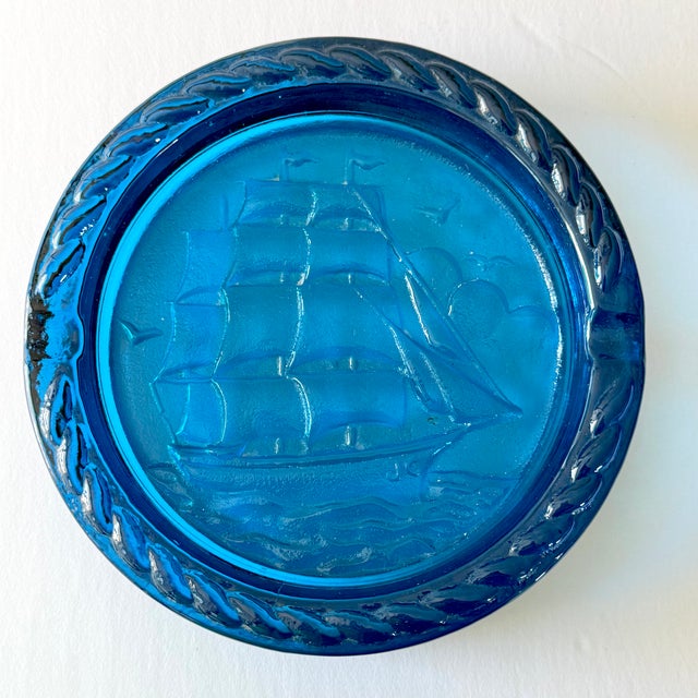 Mid 20th Century Mid-Century Americana Brilliant Blue Glass Clipper Ship Ashtray Catchall For Sale - Image 5 of 5