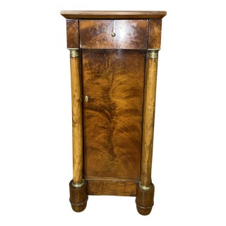 Empire Bedside Table in Walnut with Detached Columns, 1820 For Sale
