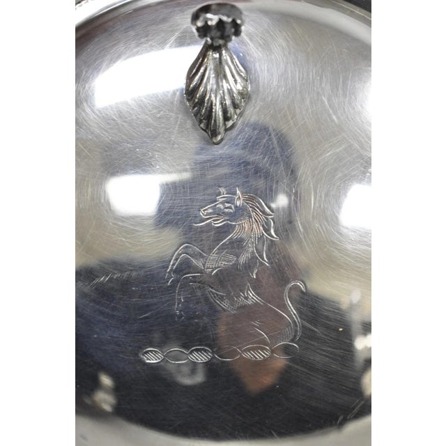 Vintage Sheffield Co Silver Plated Hinged Lid "Horse" Silent Butler W/ Broom For Sale In Philadelphia - Image 6 of 18