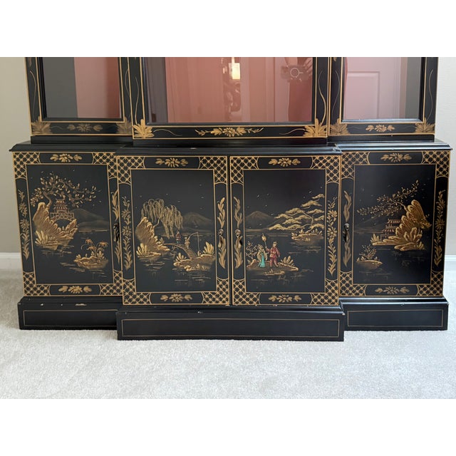 1940s 1940s Chinoiserie Black Lacquer Bookcase / China Display Cabinet For Sale - Image 5 of 18