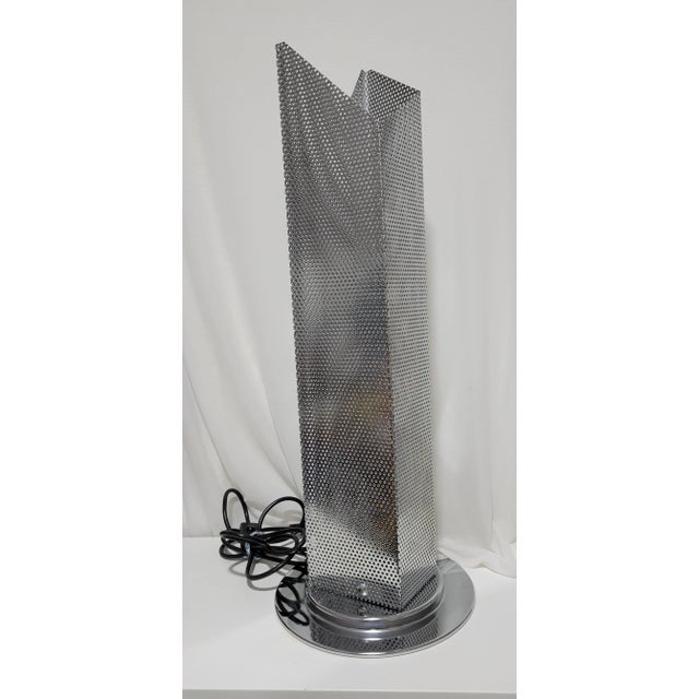1980s Postmodern Pierced Metal Skyscraper Table Lamp For Sale - Image 4 of 11