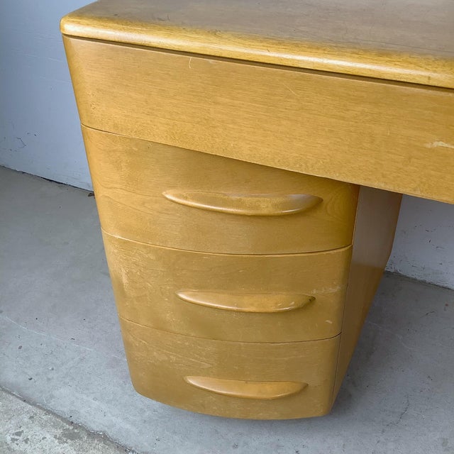 Mid-Century Heywood-Wakefield Wheat Desk by Alexis De Sakhnoffsky For Sale - Image 18 of 18