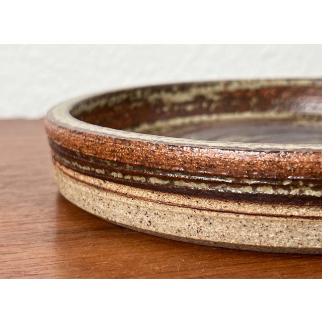 Mid-Century Modern Danish Studio Pottery Bowls by Tue Poulsen for Tue Keramik, 1960s, Set of 2 For Sale - Image 16 of 18