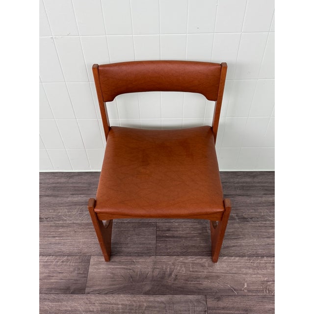 Vintage Italian Chair in Wood and Skai, 1960s For Sale - Image 6 of 10