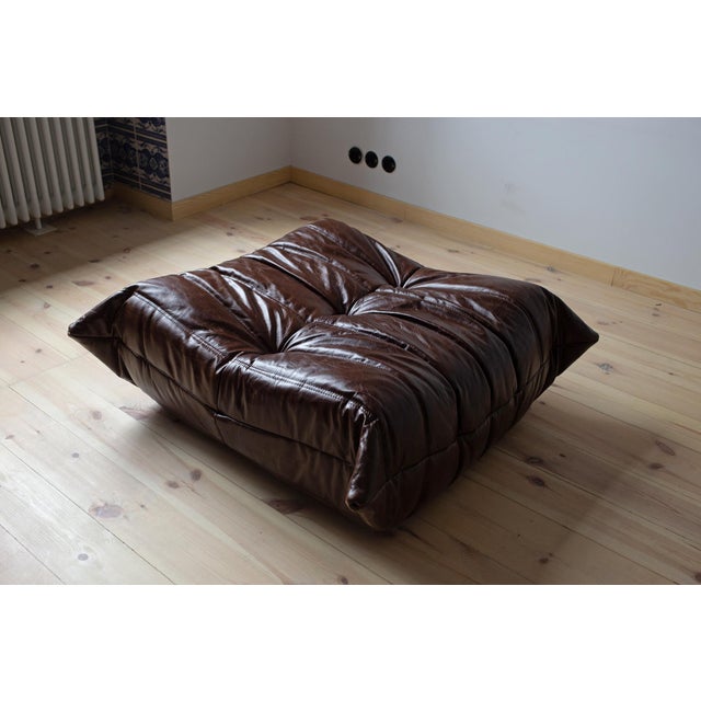 Togo Living Room Set in Dark Brown Shiny Leather by Michel Ducaroy for Ligne Roset, Set of 5 For Sale - Image 5 of 17