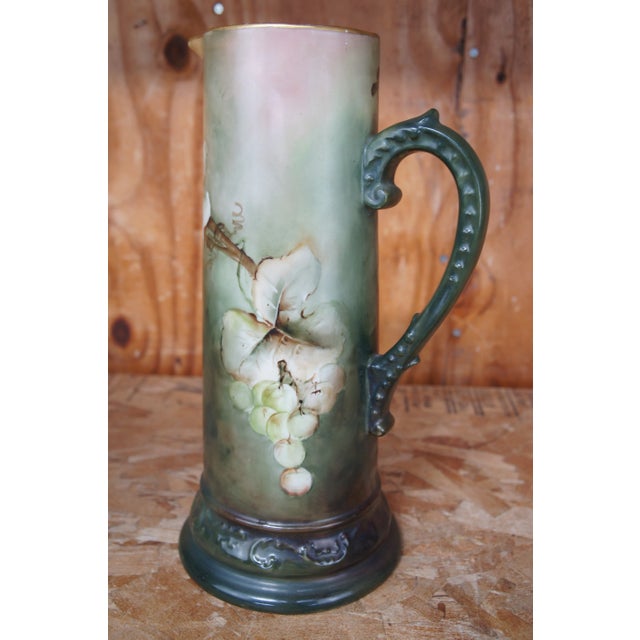Early 20th Century Antique Delinieres & Co. French Limoges Hand Painted Wine Pitcher Tankard Grapes For Sale - Image 9 of 13