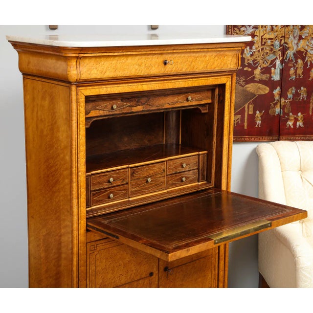 19th-Century Walnut Secretaire Abattant For Sale In New York - Image 6 of 12