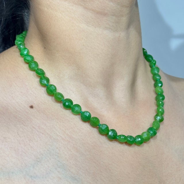 Green Early 21st Century Style Artisan 131 Ct Vibrant Green Jade Round Beaded Strand Necklace, 17" For Sale - Image 8 of 15