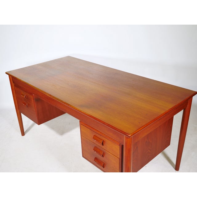 Wood Mid-Century Modern Teak Desk by Børge Mogensen for Søborg Møbelfabrik, 1960s For Sale - Image 7 of 16