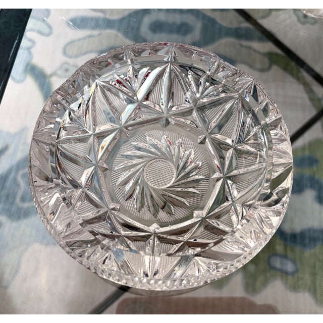 Mid-Century Modern Crystal Cut Pinwheel Ash Trays - A Pair For Sale - Image 3 of 10