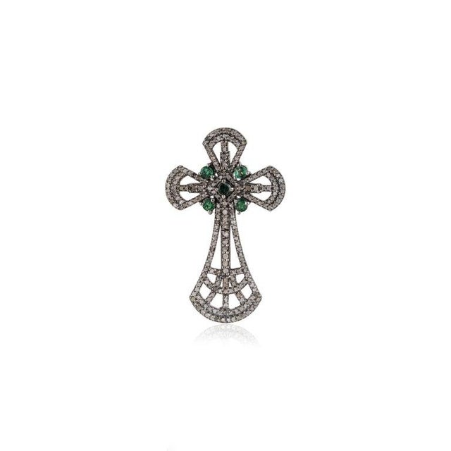 Vintage Inspired Statement Silver Cross Brooch Pendant With Emerald & Diamond For Sale - Image 9 of 14