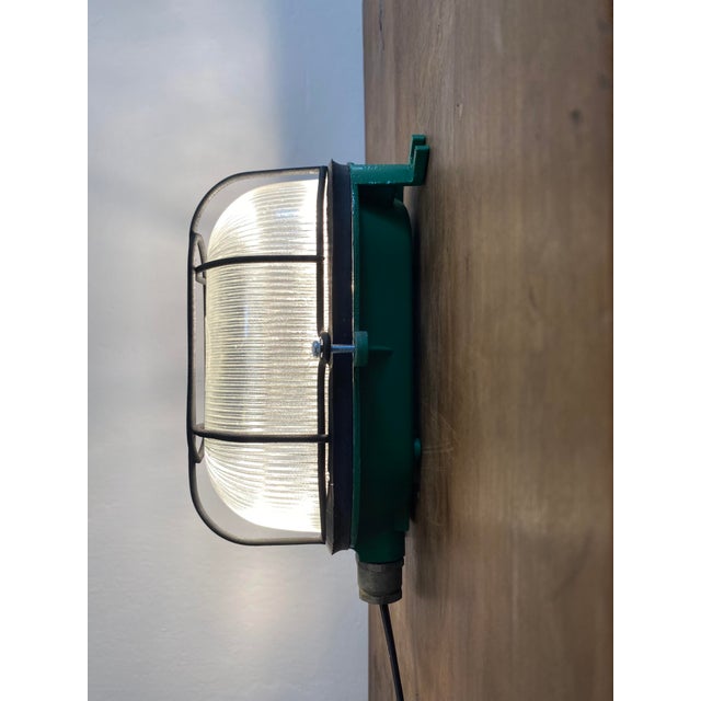 Vintage Industrial KPA 262 Bulkhead Wall Light, 1970s For Sale - Image 9 of 13