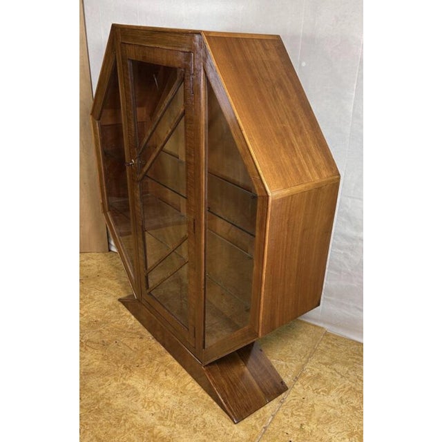 Art Deco Hexagonal Walnut Display Cabinet, 1920s-1930s For Sale - Image 6 of 10