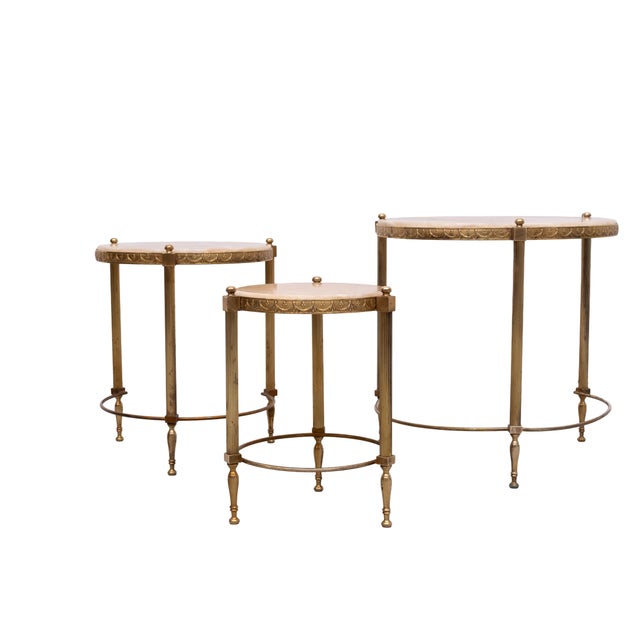 Hollywood Recency Nesting Tables in Brass, 1970, Set of 3 For Sale - Image 6 of 13