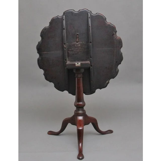 18th Century Mahogany Tripod Table, 1780s For Sale - Image 4 of 8