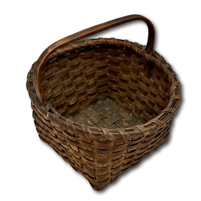 Excellent Small Size Antique New England American Hand Woven Ash Wood Splint Berry Gathering Basket For Sale - Image 4 of 18