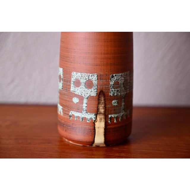 Tribal Ethnic Terracotta Soliflore Vase, West Germany, 1960s For Sale - Image 4 of 9