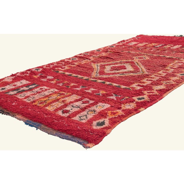 22025 Vintage Boujad Moroccan Rug, 03'10 x 08'00. The Crimson Covenant: A Vintage Boujad Moroccan Masterpiece of Sacred...