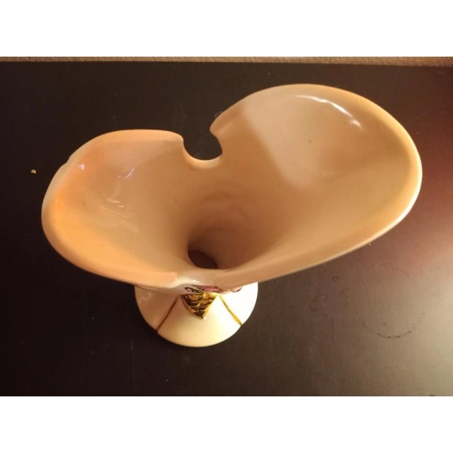 Hull Pottery Floral Incolay Porcelain Cornucopia Vase For Sale - Image 4 of 8