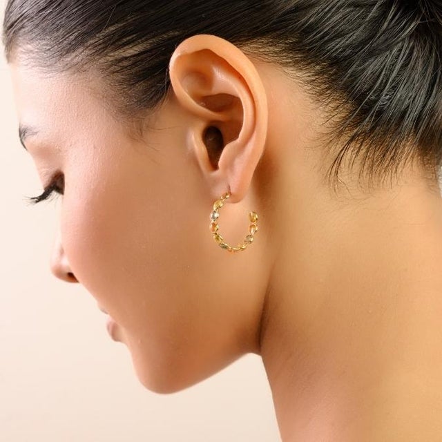 Yellow Artistic 5.59 Ct Cabochon Cut Multi Tourmaline Hoop Earrings in 18k Yellow Gold For Sale - Image 8 of 11