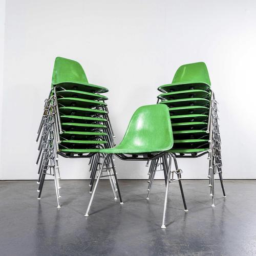 DSS Vivid Green Fibreglass Dining Chair by Eames, 1960s For Sale - Image 12 of 12