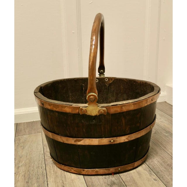 Wood Copper and Oak Bucket for Coal or Logs, 1890s For Sale - Image 7 of 8