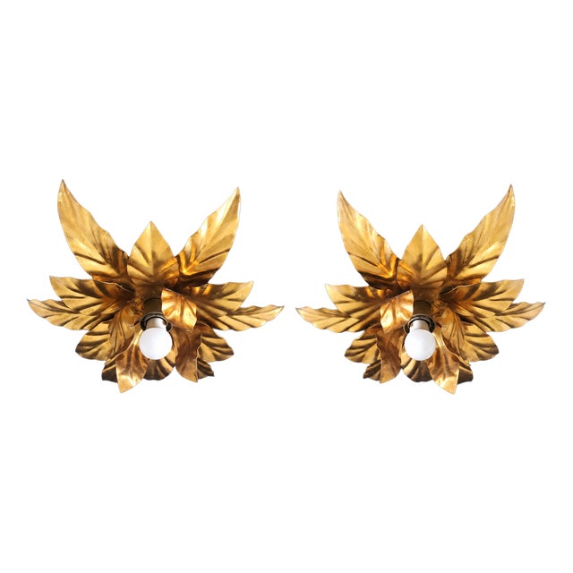 Hollywood Regency Gold-Plated Florentine Floral Wall Lamps from Hans Kögl, Italy, Florence, 1960, Set of 2 For Sale