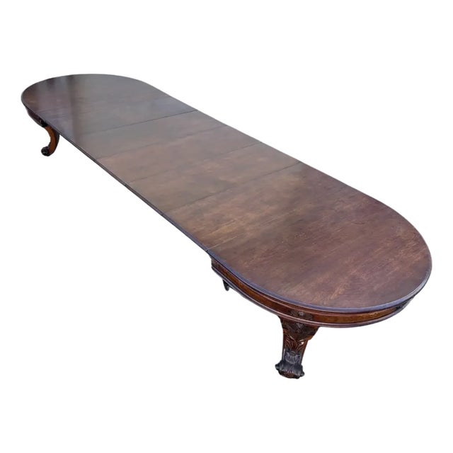 Fine 19th Century American Mahogany Extension Dining Table For Sale