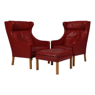 Model 2202 / 2204 Wingback Chairs and Ottoman in Leather attributed to Børge Mogensen for Fredericia, 1980s, Set of 3 For Sale