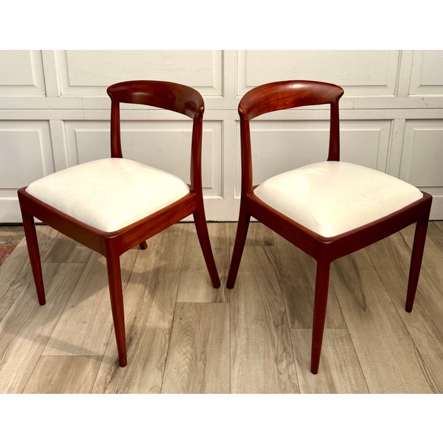 1960s Mid-Century Modern Sculptural Wood Dining Chairs – Pair For Sale In Los Angeles - Image 6 of 15
