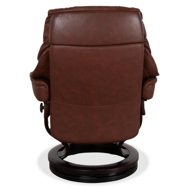 Set of Leather Reno Recliner and Ottoman with Manual Function from Stressless For Sale - Image 16 of 18