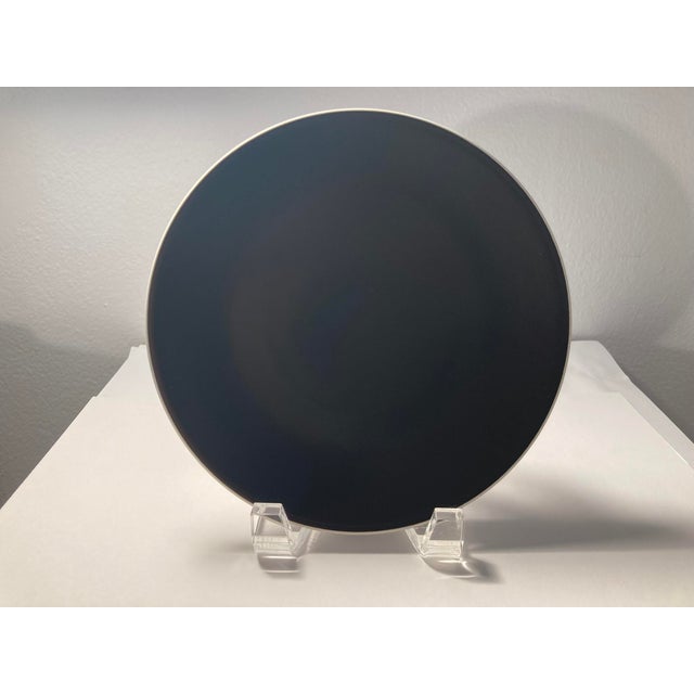 Japanese 1980s Vignelli for Sasaki Colorstone Plates in Black- 22 Pieces For Sale - Image 3 of 10