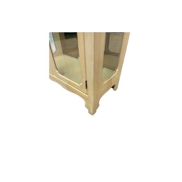 Vintage Henredon Faux Goatskin Pan Asian Campaign Curio Cabinet Hutch Display For Sale - Image 11 of 17