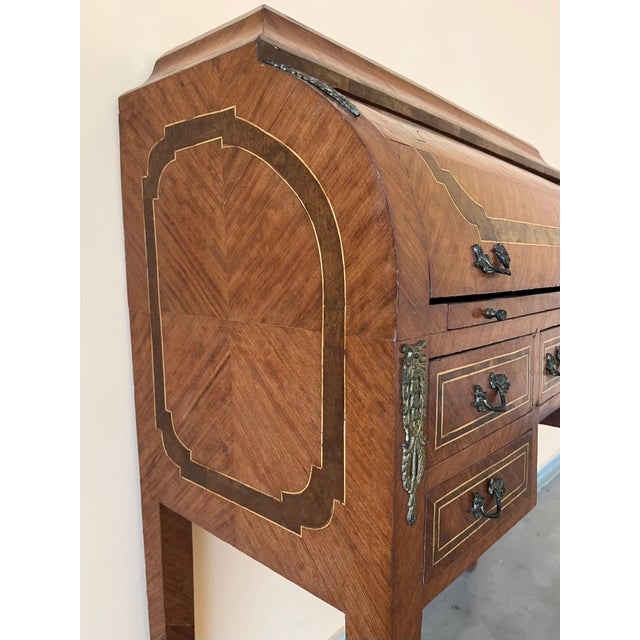 Sheraton Revival Cylinder Bureau, writing Desk with marquetry, circa 1890 For Sale - Image 9 of 18