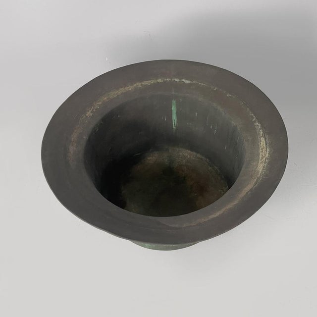 Vintage Italian Round Pot in Copper, 1930s For Sale - Image 3 of 12