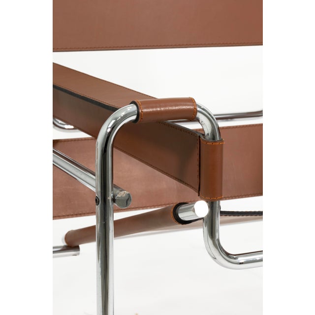 Pair of Marcel Breuer for Knoll Original Cognac Leather Wassily Chairs For Sale In Detroit - Image 6 of 9