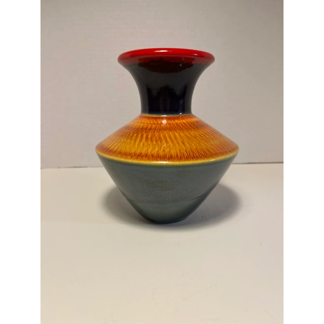 RARE 1999 DEREK VOIEN Studio Art Pottery Signed Porcelain Vase Aprox. dimensions: 7"H Excellent original condition! No...