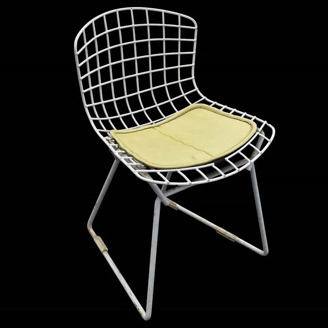 Mid-Century Modern 1960s In the Style of Knoll Harry Bertoia Child Chair For Sale - Image 3 of 4