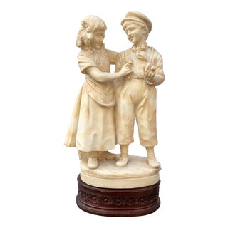 Eugenio Battiglia, Sculpture Childrens Couple, 1890s, Alabaster For Sale