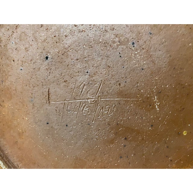 Textile 1980s Artist Signed Studio Pottery Charger 12.25” For Sale - Image 7 of 9
