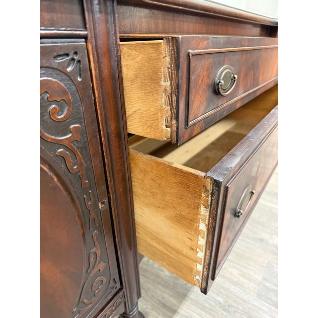 Antique Edwardian Sheraton Revival or Federal Flame Mahogany Sideboard For Sale - Image 15 of 18