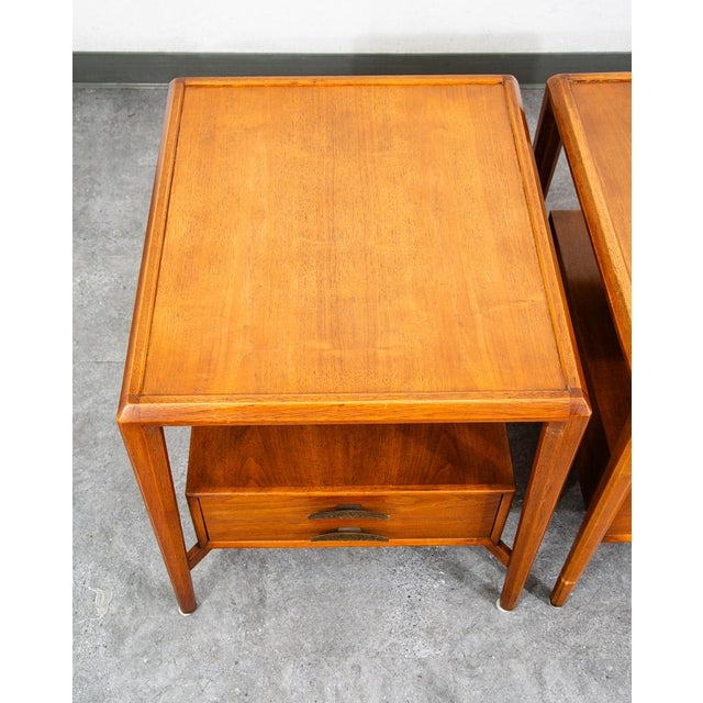 Brown Mid Century Modern Nightstand Set Walnut Drawer End Heritage 1961 Two Side Table For Sale - Image 8 of 12
