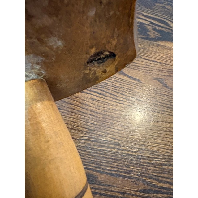 Camel Vintage S. Bent & Bros. Solid Maple Colonial Windsor Side Chair – Gardner, Massachusetts For Sale - Image 8 of 10