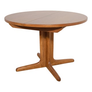 Mid-Century Round Teak Extendable Dining Table, United Kingdom, 1950s For Sale