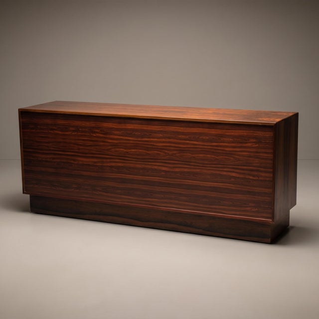 Brazilian Rosewood 8 Drawer Dresser by Westnofa For Sale In New York - Image 6 of 8